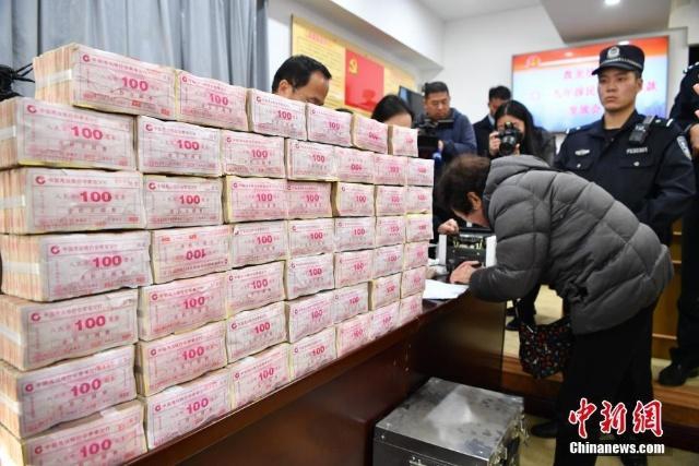 10<％>股权遭司法拍卖，和泰人寿回应：与股东之间建有完善的风险隔离机制