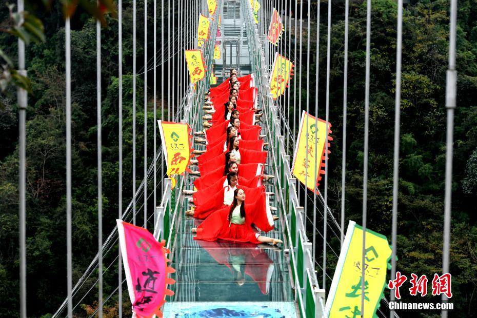 美国劳{工}统:计局称8月就业报告发布前数据库锁定属 “常规操作”