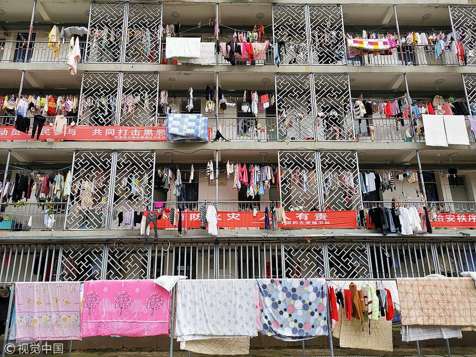 比‘依’股份（603215）2025年中报简析：增收不增利，应收账款上升