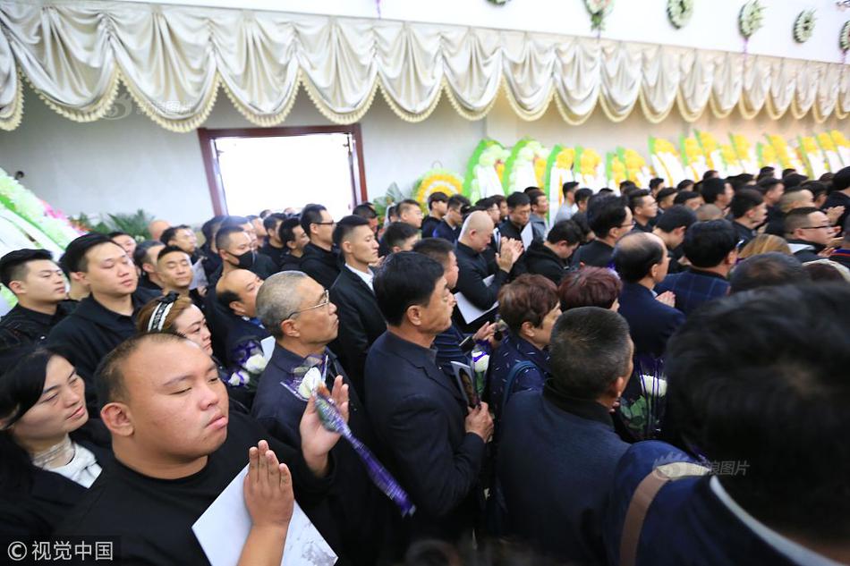 上海家化：上半年,净利润同比?增长11.66%