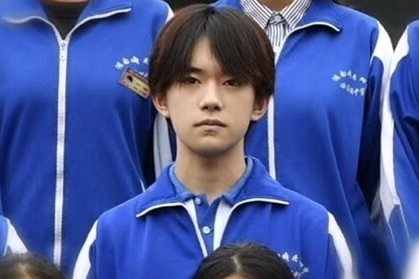 炒股亏;了保险赔、拉人头周薪可达3.8万？“安我股保”套路起底