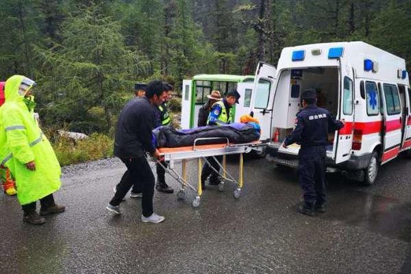 10—天狂揽超—760万，前券商大佬转战知识付费