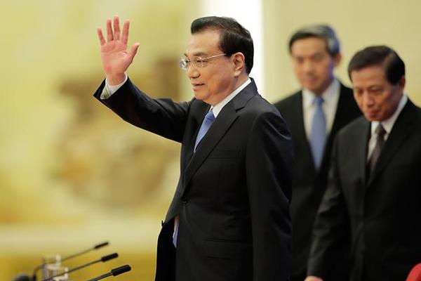 昔日“老师:”变“学生”？传jeep欲借东风猛士回归中国市场，东风回应：均为猜测或传言，与stellantis正保持交流